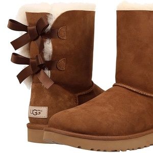 Never Worn Ugg Bailey Bow II Boots Chestnut 6B (M)
